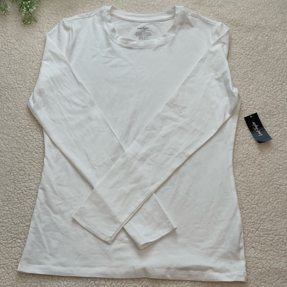 Lord and Taylor Petite Medium Long Sleeve Top